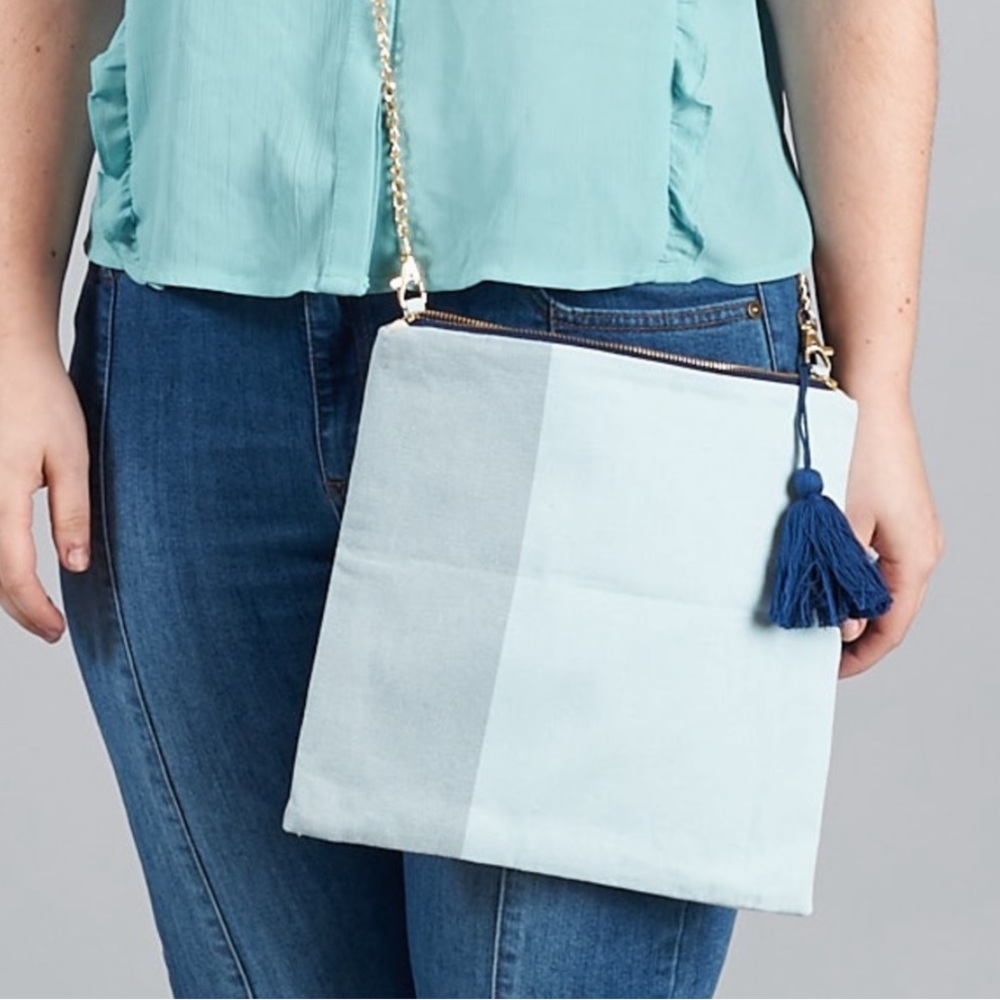 Tribe Alive Convertible Clutch/Purse, Causebox